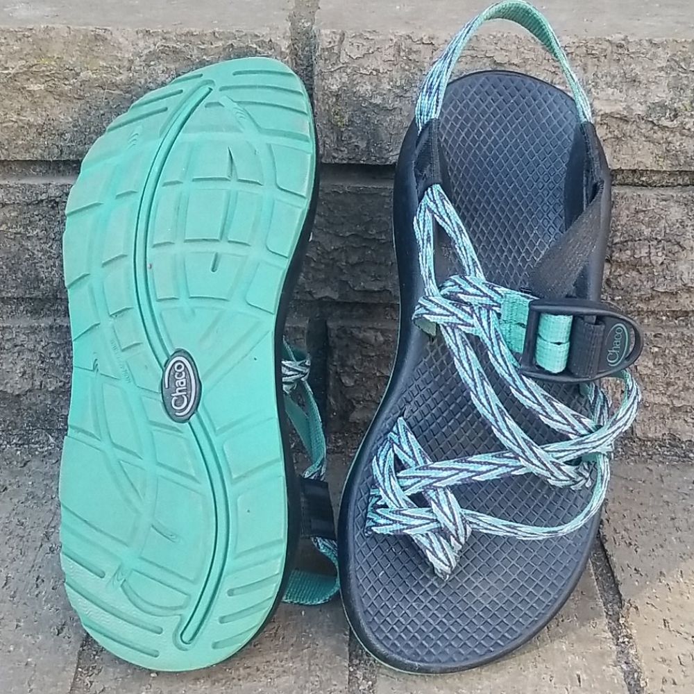 CHACO dagger sz 6